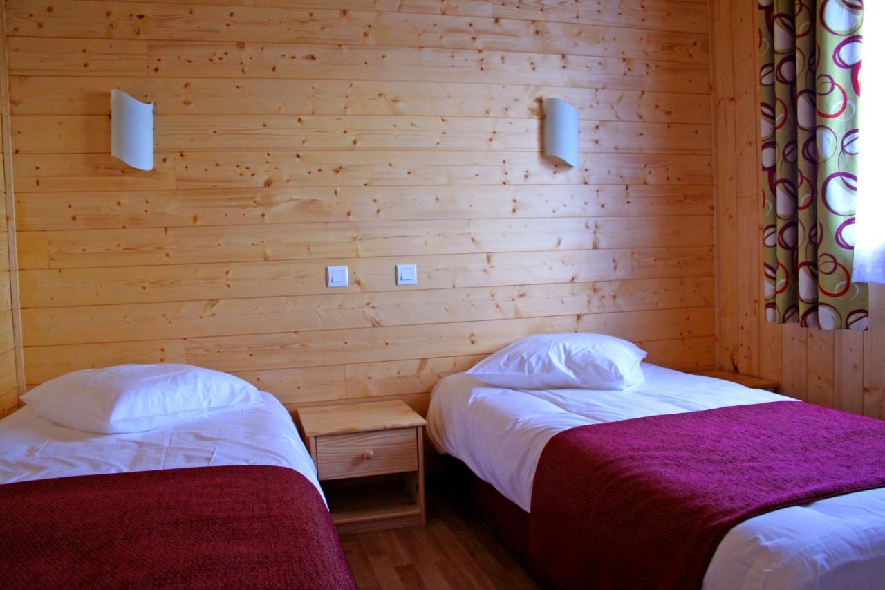 Chalets De Tremontagne 3 Etoiles Nanchez Экстерьер фото